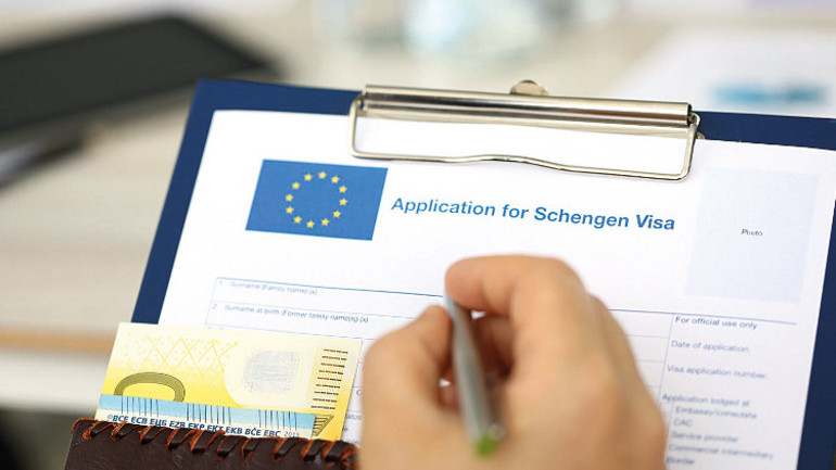 AB ve Türkiye’ye çağrım var: Vize için önce kolaylaştırma masası kurulsun