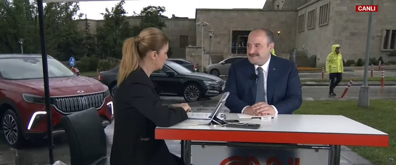 Bakan Varank, CNN TÜRKte... Değişimi takip eden bir partiyiz