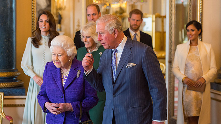 Kraliçe Elizabeth ölürken en büyük ihanet sevgili torunu Harry’den geldi: Bu zalimliği hâlâ aklım almıyor