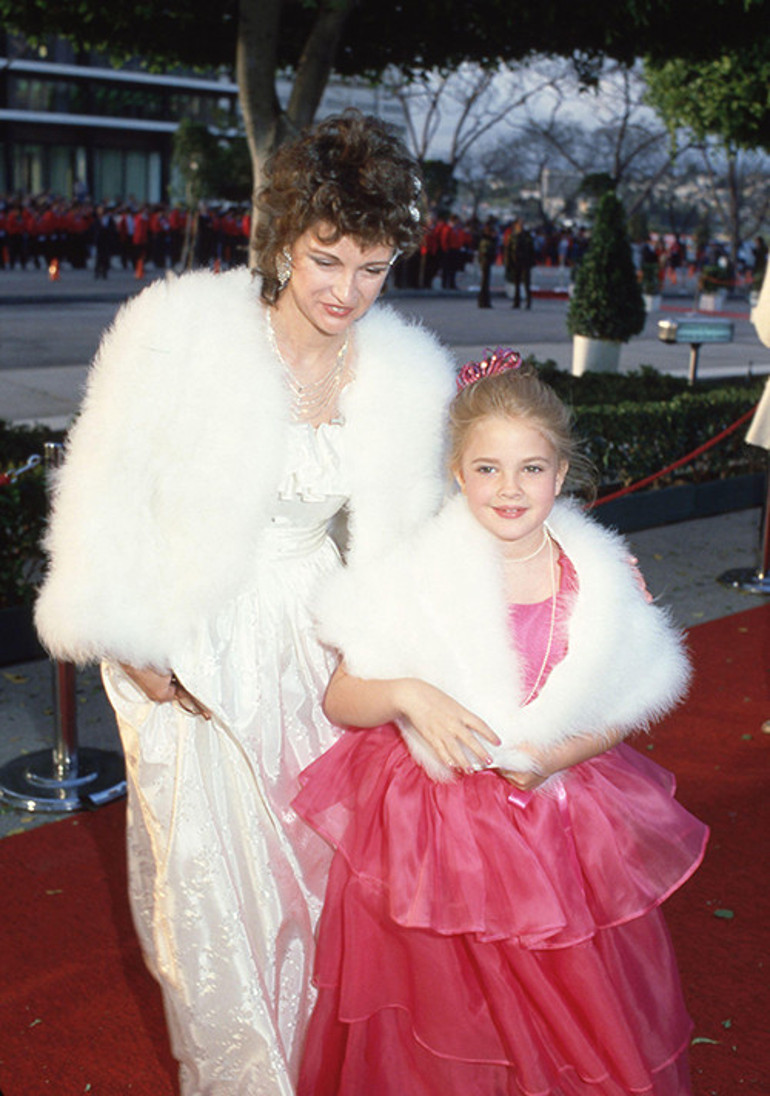 Ünlü oyuncunun sözleri olay oldu: Ben annem ölsün demedim... Nasıl ağzıma yakıştırdınız bu sözleri