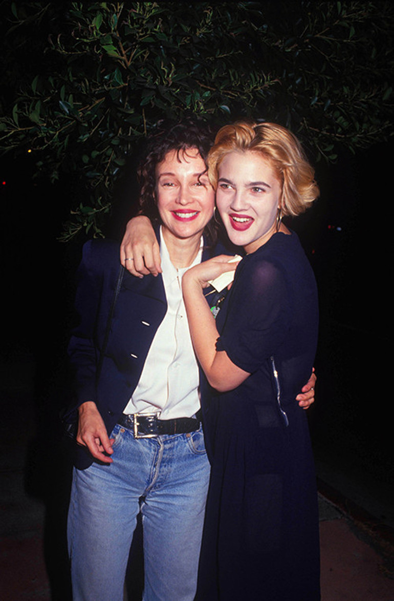 Ünlü oyuncunun sözleri olay oldu: Ben annem ölsün demedim... Nasıl ağzıma yakıştırdınız bu sözleri