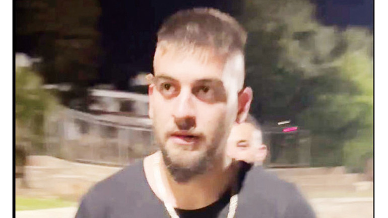 Asya’ya yumruklu saldırı Adada tansiyonu yükselten kavga