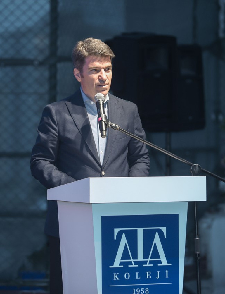 Ata Koleji’nde 65inci Dönem mezuniyet coşkusu