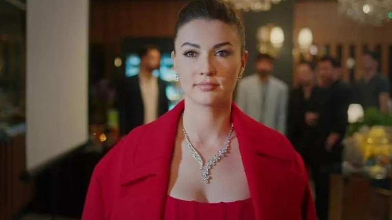 Kraliçenin final bölümü nefes kesti... İşte yaşananlar