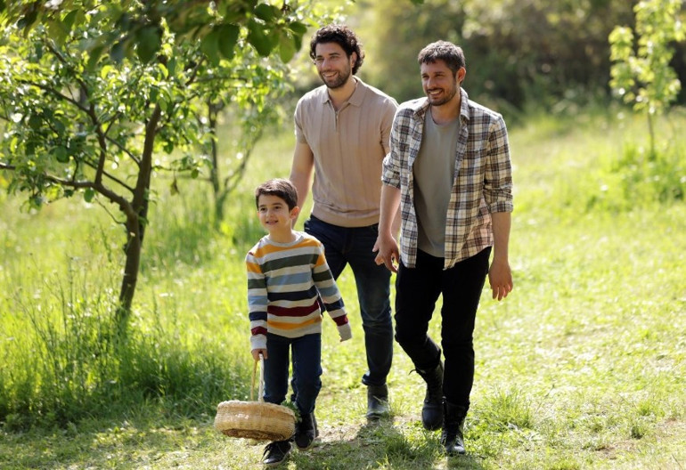 Kraliçenin final bölümü nefes kesti... İşte yaşananlar