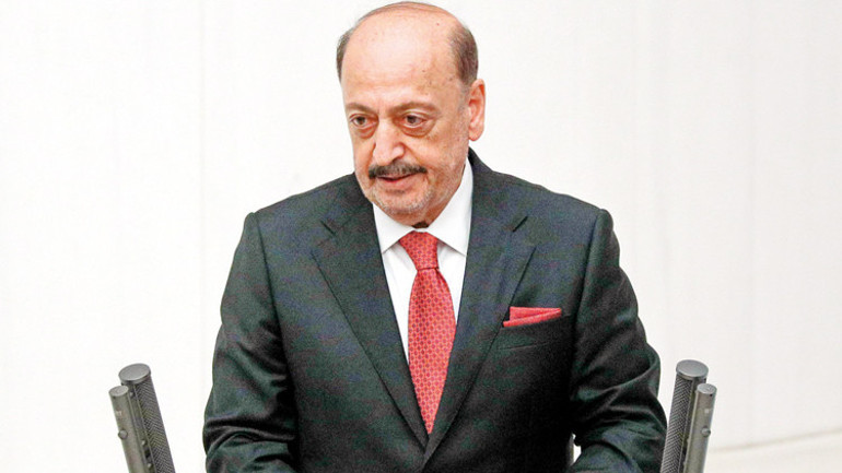 Halef-selef yemin ettiler