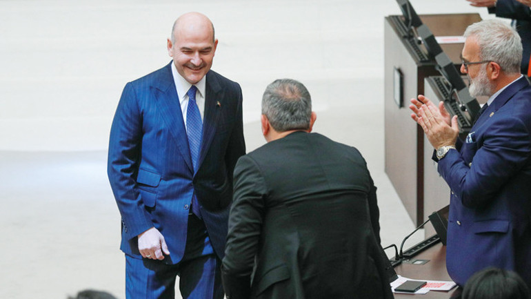 Halef-selef yemin ettiler