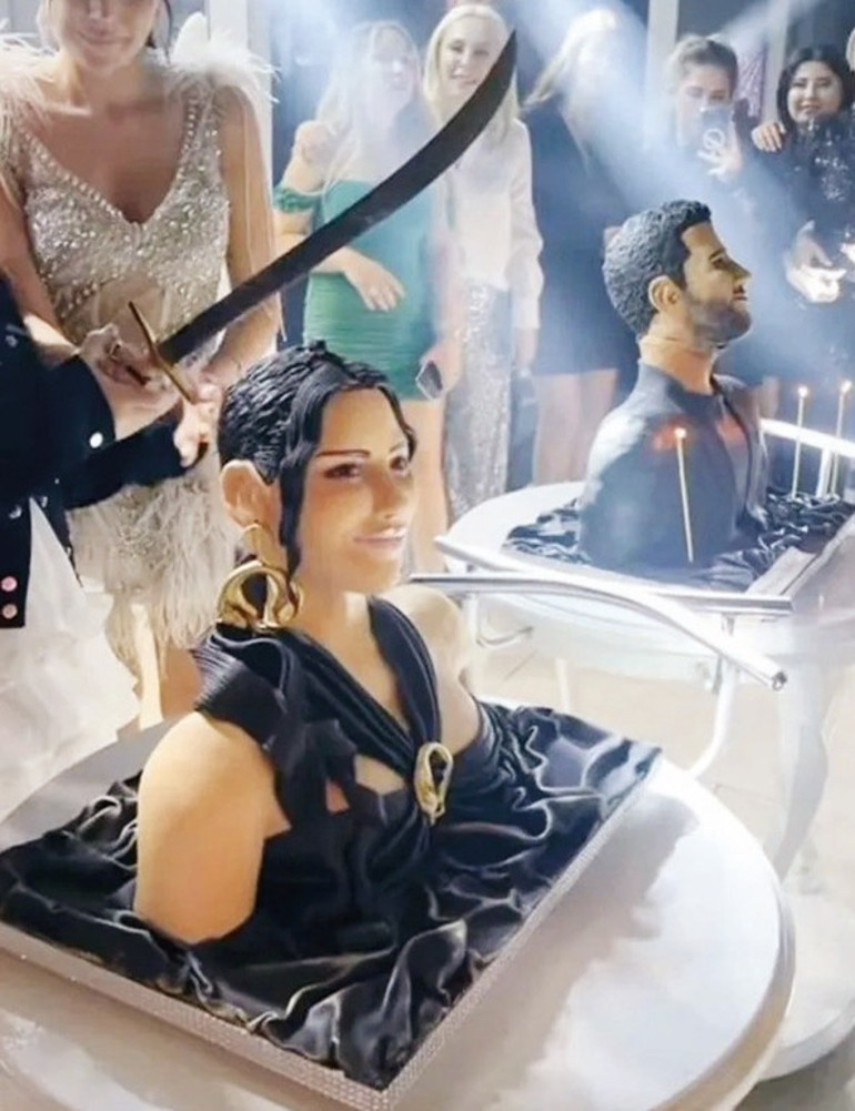 Sıla’ya niyet Simge’ye kısmet