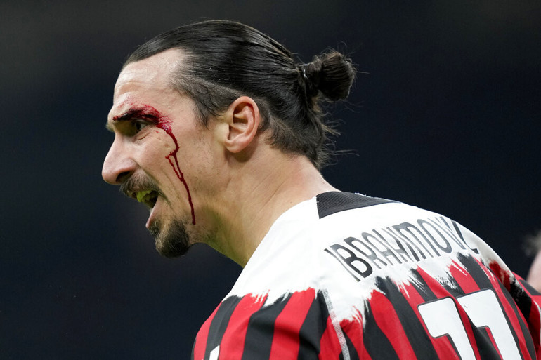 Yeşil sahaların yürüyen egosu Ibrahimovic veda etti... Zlatan futboldan değil, futbol Zlatan’dan emekli oldu