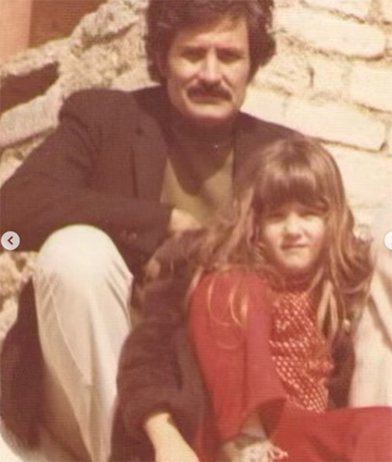 Dünyanın en yakışıklı erkeğini elinde tutamadı: Ünlü meslektaşından çöpçatanlık sözü: Üzülme, ben sana uygun birini bulacağım