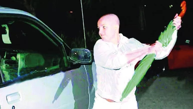 Ünlü şarkıcının ailesi endişeli: Kızımız böyle devam ederse ölüp gidecek