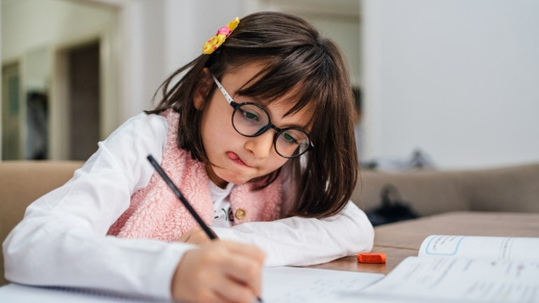 Emzirmek çocuğun eğitim hayatında başarıyı artırıyor ‘Sadece zekâya değil, ruhsal gelişime dahi katkı sağlıyor’