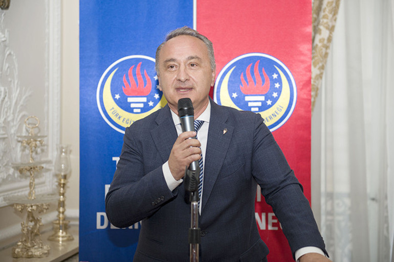 Türk Eğitim Derneği (TED), yurt dışında ilk etkinliğini Londra’da yaptı