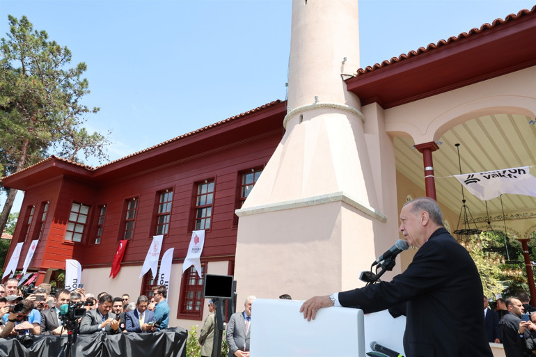 Erdoğan: İstanbul’u içinde sürüklendiği Fetret Devri’nden hep beraber çıkartacağız