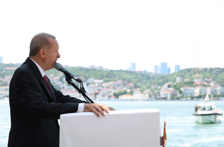 Erdoğan: İstanbul’u içinde sürüklendiği Fetret Devri’nden hep beraber çıkartacağız