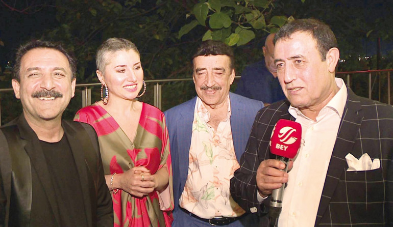 Ünlü çift New Yorkta evlendi