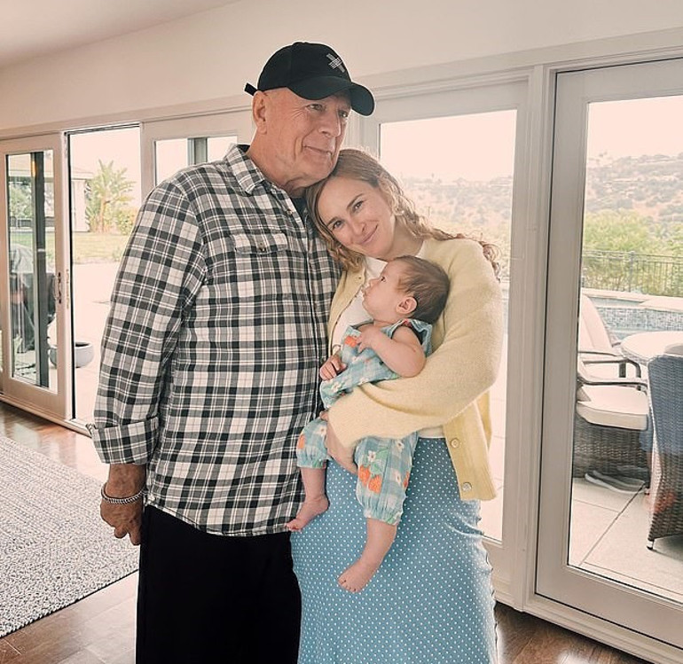 Ünlü oyuncu amansız hastalığın pençesine düşmüştü: Bruce Willis’ten torunuyla ilk poz geldi