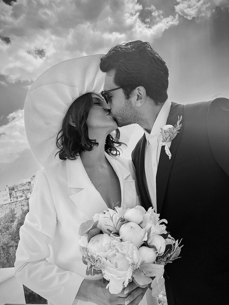 Kaan Urgancıoğlu hamile eşi Burcu Denizer’le Çeşmede... İşte ilk fotoğraf