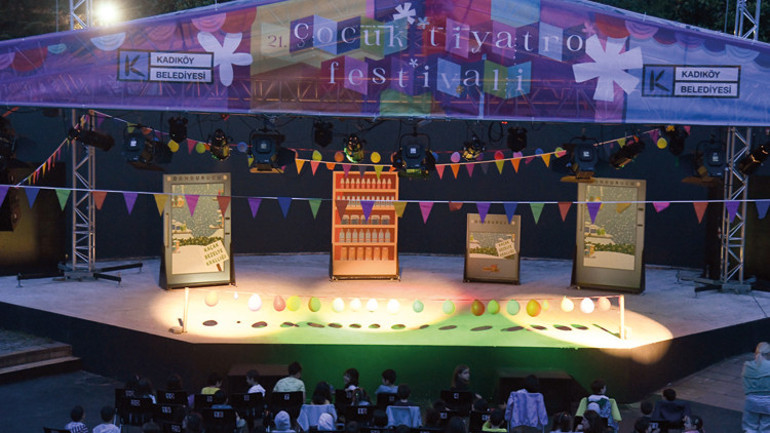 Çocukla yolculuk bir sınav