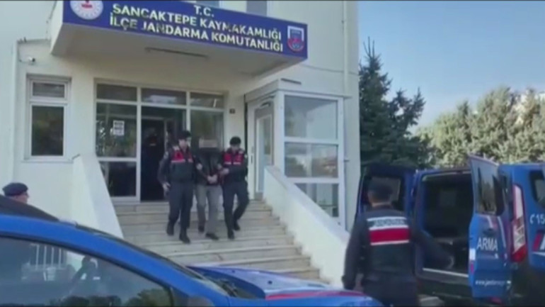 Eski erkek arkadaşını katletmişti Şarkıcı Seçil Çiftçi ağlayarak dehşet anlarını anlattı