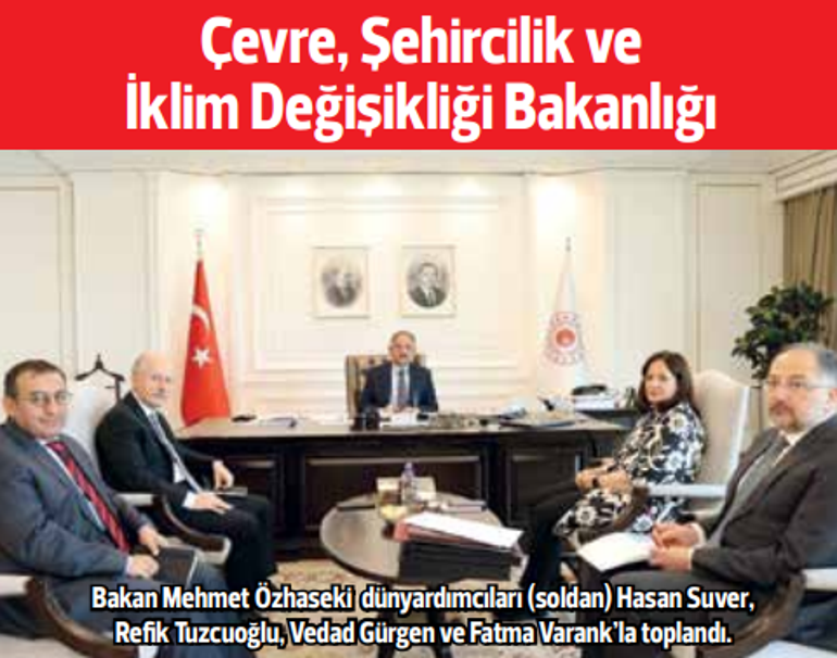 Her bakana 4 yardımcı