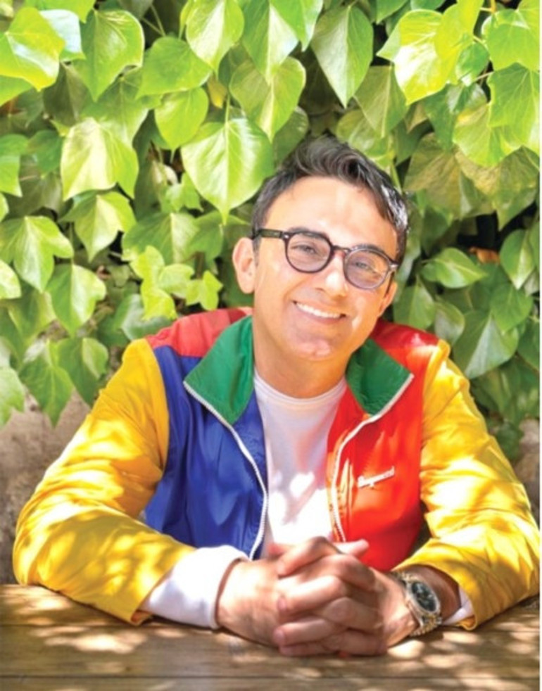 Adnan Kaya - Mete Tamer Omur ile Şezlong Sohbetleri Herkes tatil yaparken biz 7/24 onlar için çalışıyoruz