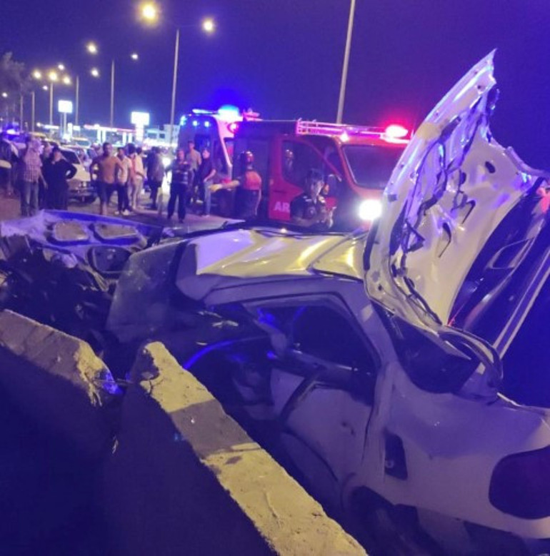 Tatil yolunda feci kazalar Acı haberler peş peşe geldi: 21 can kaybı