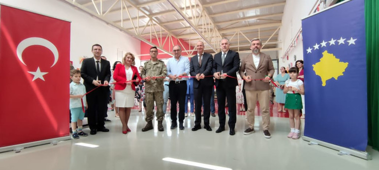 Türk askerinden Kosova eğitimine destek