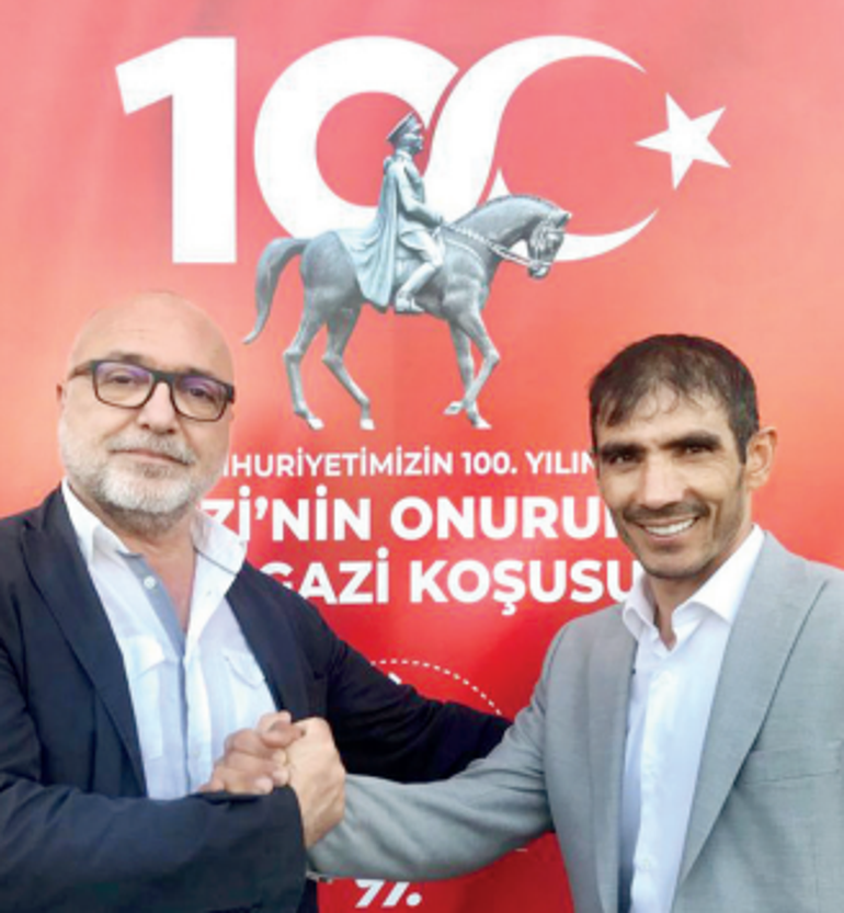 Gazi Koşusunun şampiyon kardeşleri