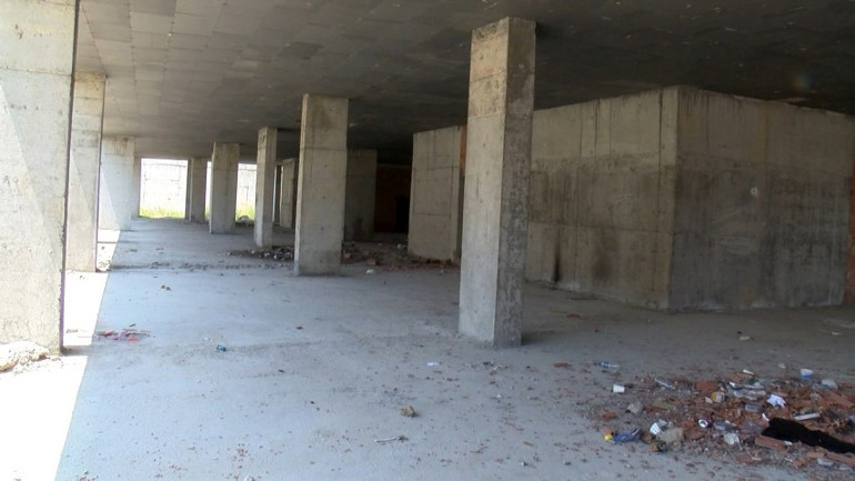 Pendikte metruk binalarda korku saçanlara baskın