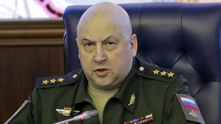 Putin ihaneti affetmedi... Rus basını General Surovikinin akıbetini açıkladı