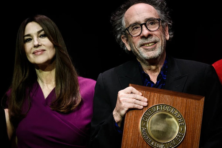 Monica Bellucci Tim Burton’la olan ilişkisini itiraf etti: Ona aşığım