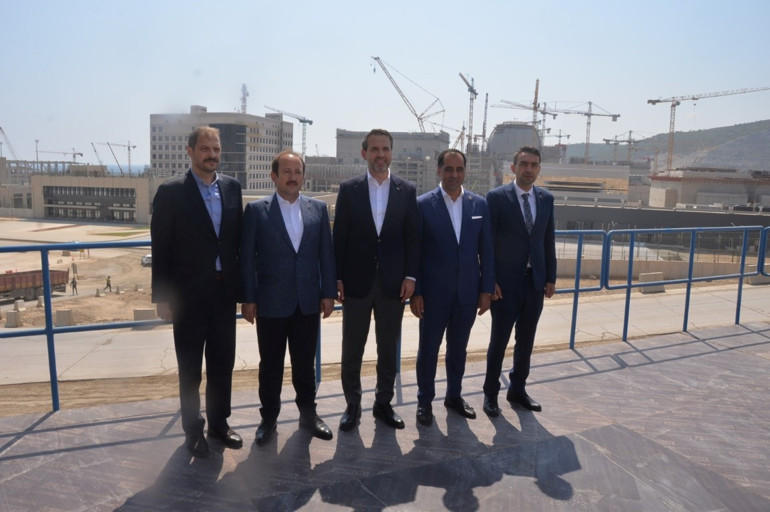 Enerji ve Tabii Kaynaklar Bakanı Alparslan Bayraktardan Akkuyu Nükleer Santrali açıklaması