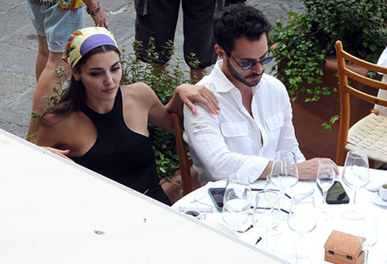 Hande ile Hakanın aşkı çoktan sınırları aşmış: Güneşin altında sarmaş- dolaş