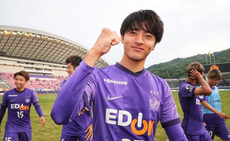Fenerbahçeye Japon 10 numara Michael Skibbenin öğrencisi Takumu Kawamura...