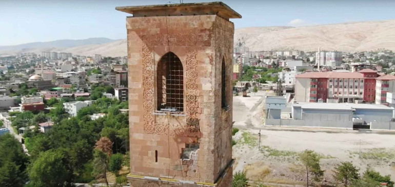 Kırık Minare’yi koruyamadık