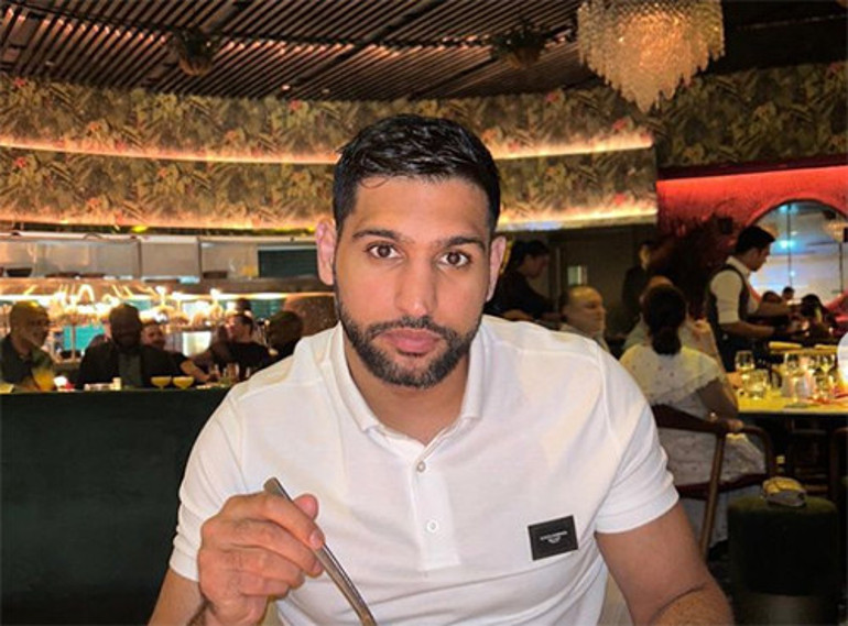 Evli sporcu kendi kendine skandal yarattı: İç çamaşırlarınla daha güzel görünüyorsun