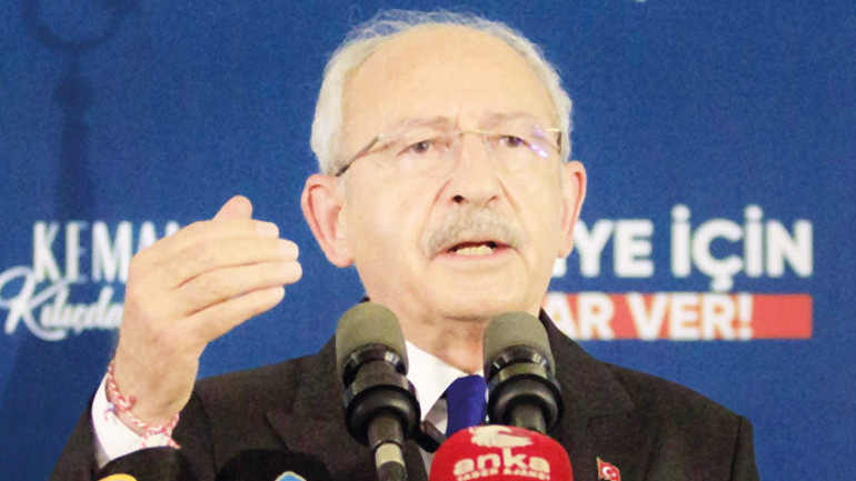 Madımak hâlâ yürek yakıyor 30. yıl karanfilleri