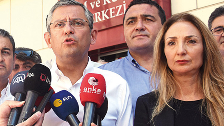 Madımak hâlâ yürek yakıyor 30. yıl karanfilleri