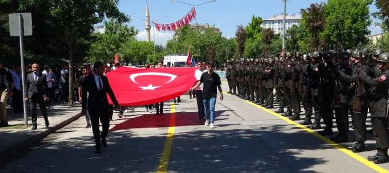 Atatürkün Erzuruma gelişinin 104üncü yıl dönümü kutlandı