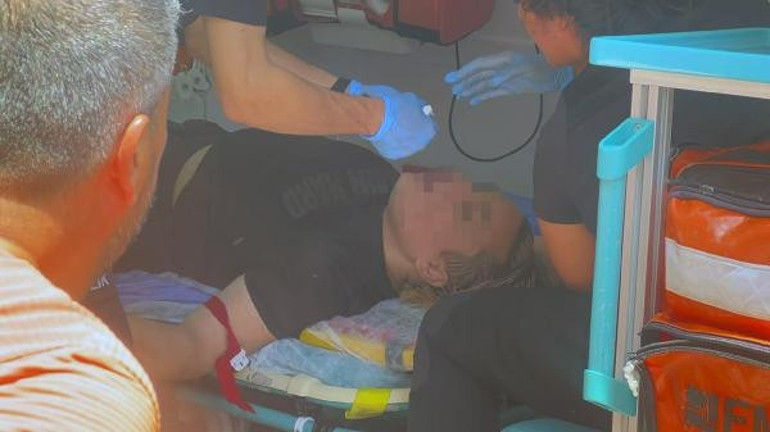 Arkadaşını otomobili izinsiz aldığı için bıçakladı