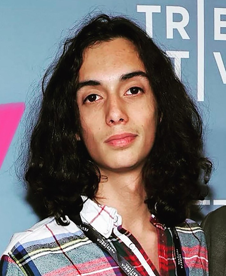 Ünlü oyuncunun torun acısı İlk kez konuştu: Çok derinden üzüntülüyüm