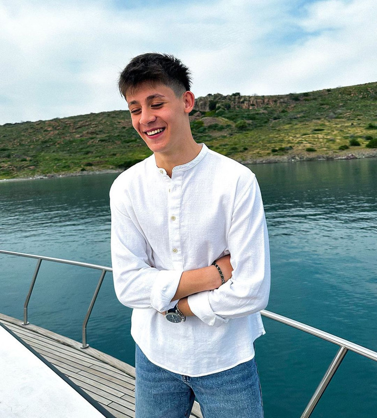 Son Dakika: Nihat Kahvecinin Arda Güler videosu çok konuşuldu O röportajda söyledikleri ortaya çıktı... Real Madrid ve Barcelona... Böyle bir teklifi kabul etmez