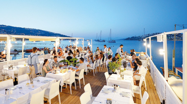 Gastronomi kazanında kaynayanlar