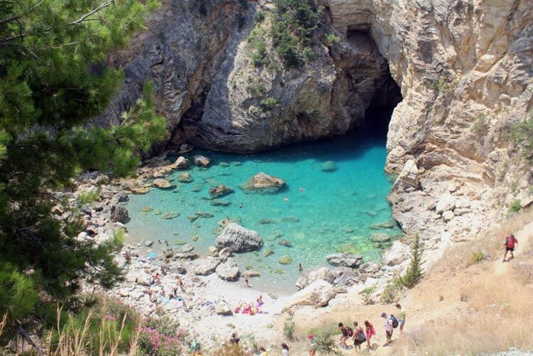 Adeta cennet: Ege ve Akdeniz’in keşfedilmeyi bekleyen koyları | 4 ŞEHİR 15 ADRES