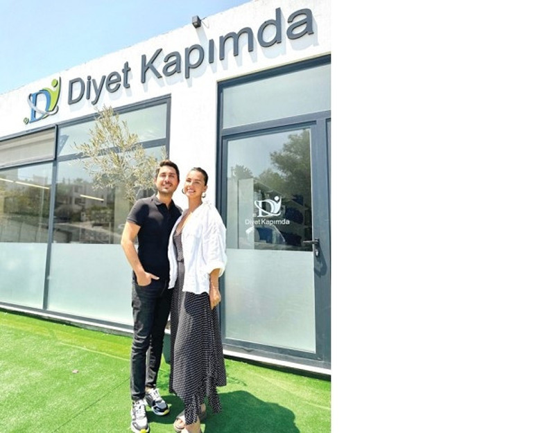 Gezgin Dilek Yeğinsü & Kaan Yeğinsü - Türkiye’nin İbiza’sında, deniz, eğlence ve lezzete yolculuk