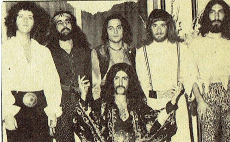 Anneme ve babama çok yalvarmıştım... Yaşarken en büyük hayalini gerçekleştirmeyi başarmıştı