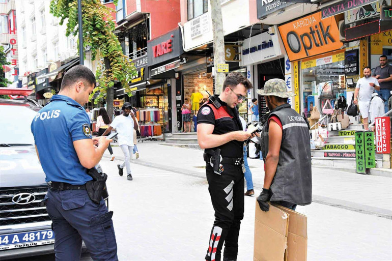 İçişleri Bakanı Yerlikaya’dan Hürriyet’e özel açıklamalar... Kaçak göçmen operasyonlarıyla ilgili tüm ayrıntılar