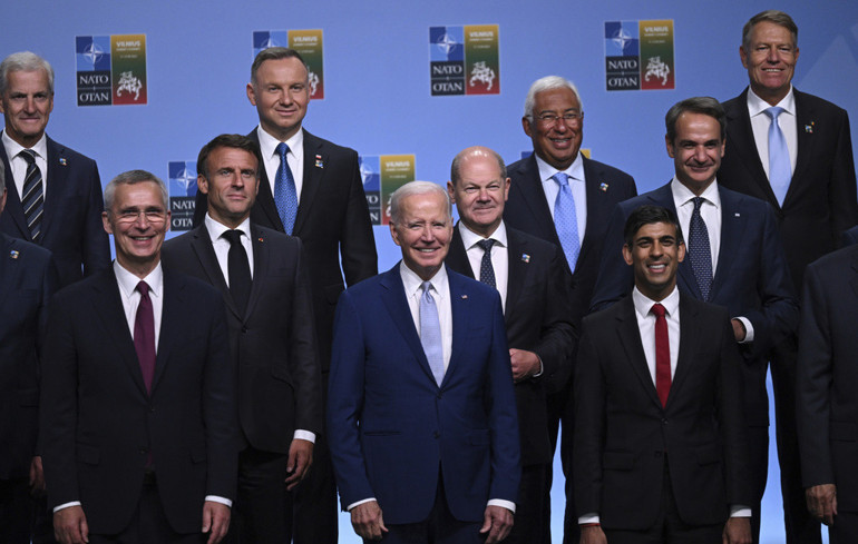 Son dakika... Komşu haftalardır bekliyordu: Erdoğan Miçotakis ile bir araya geldi