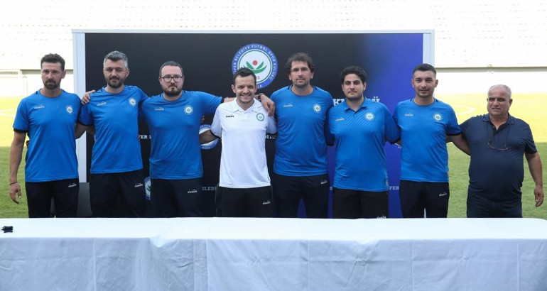 Nilüfer Belediye Futbol SK, Batalla ile 3 yıllık sözleşme imzaladı